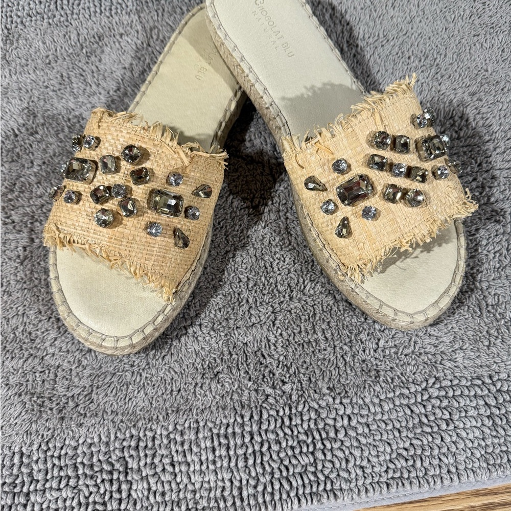 NWOT Chocolat Blu Women Embellished Sandals in Natural Raffia, Size 41 or‎ 11